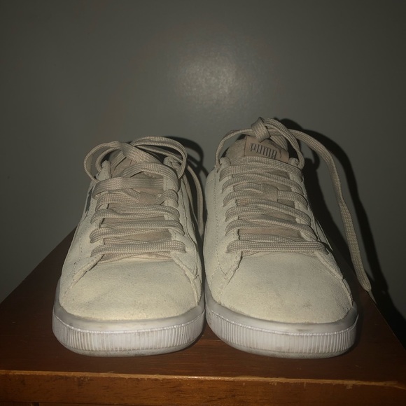 Women’s Pumas size 6.5 - Picture 4 of 6